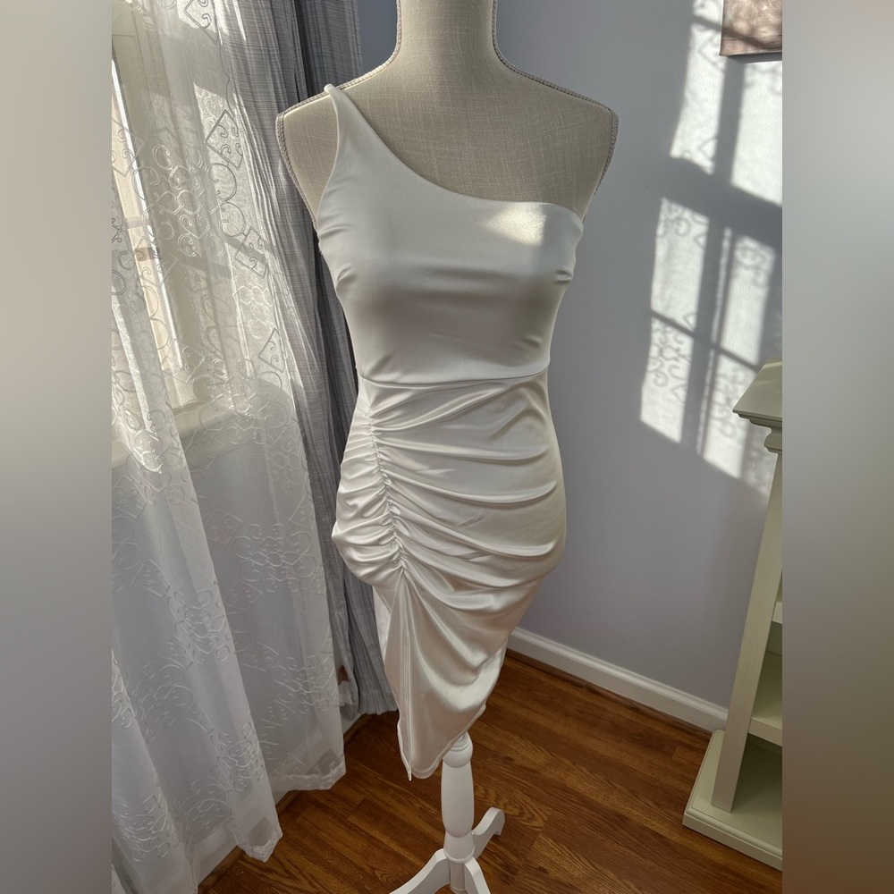 Dress with side slit - Windsor
